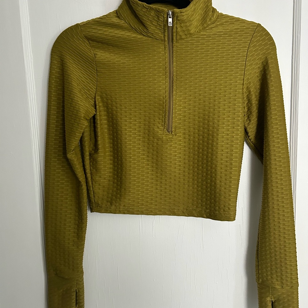 Buffbunny Permafrost Pullover - Small - image 2